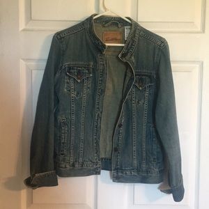 Levi’s denim jacket